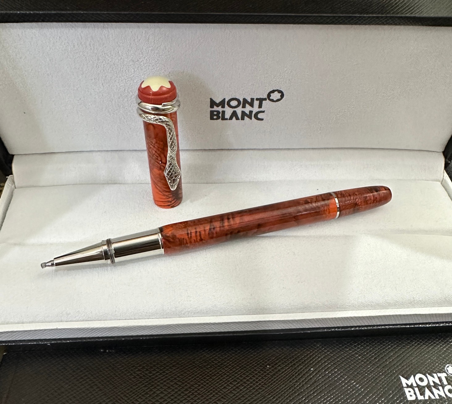 AAA Grade Replica Montblanc Snake Rollerball Pen Red & Silver